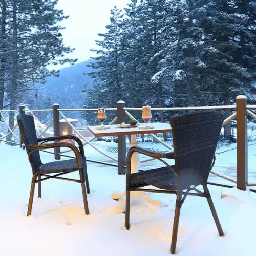 Karlı Günlerin Keyfi Çam Hotel'de Çıkar!