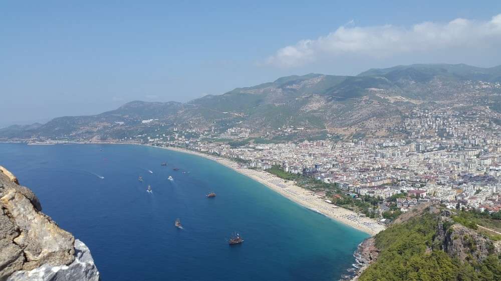 Alanya, Türkiye'de balayına gidilecek yerler, balayı tatili, deniz ve kum