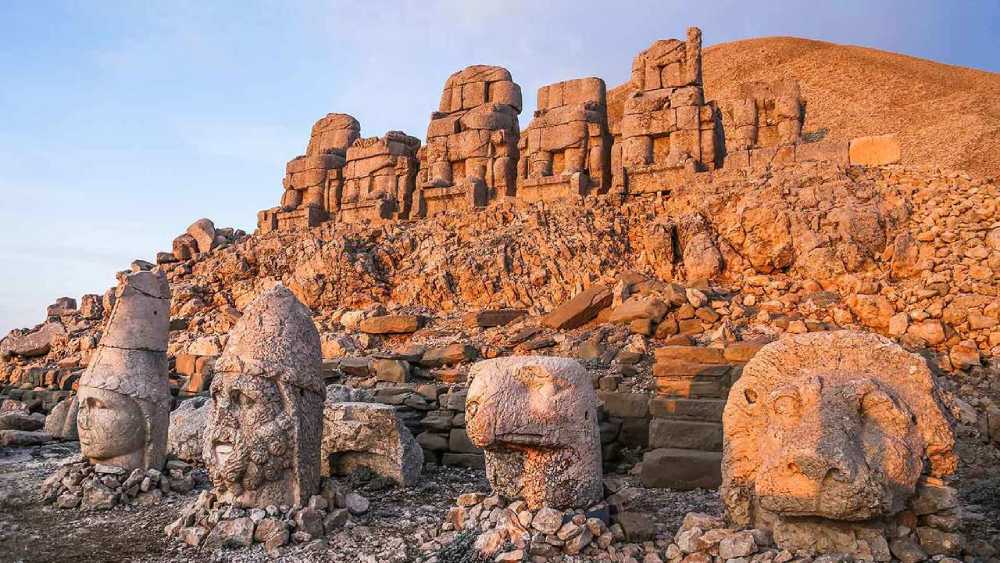 Nemrut Dağı manzarası