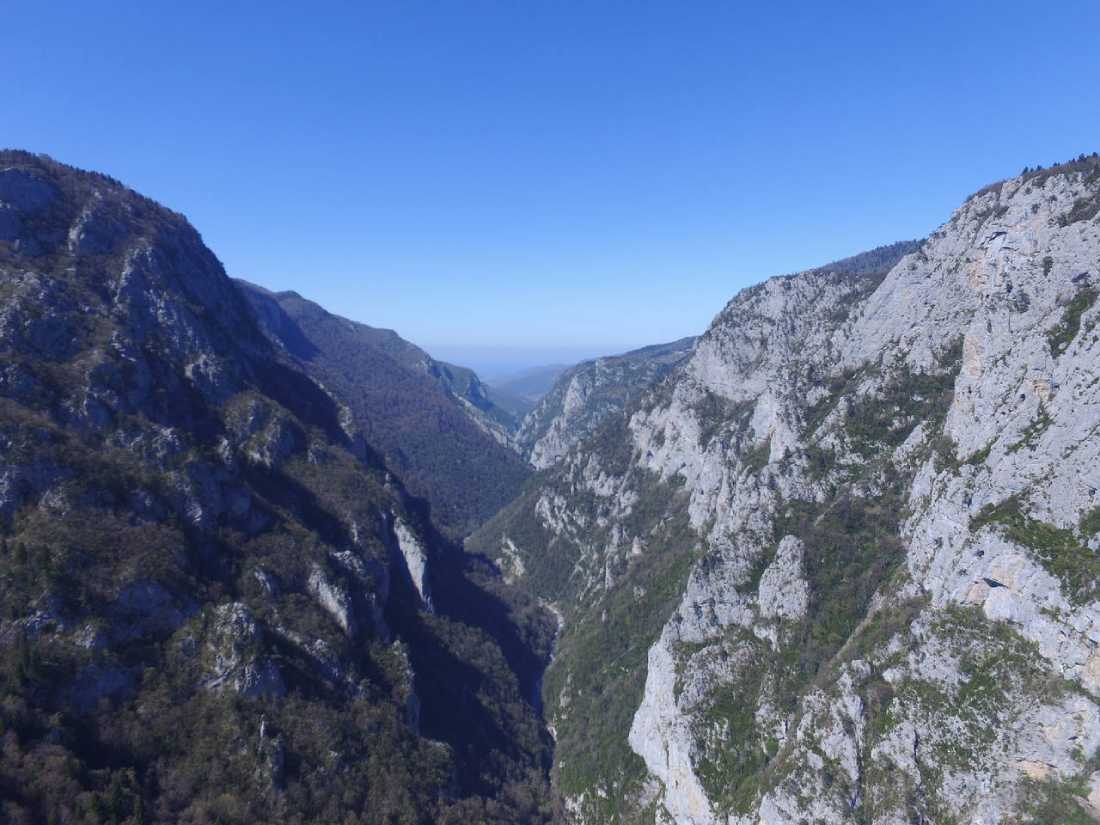 şehriban kanyonu'nun havadan çekilmiş doğa manzaraları